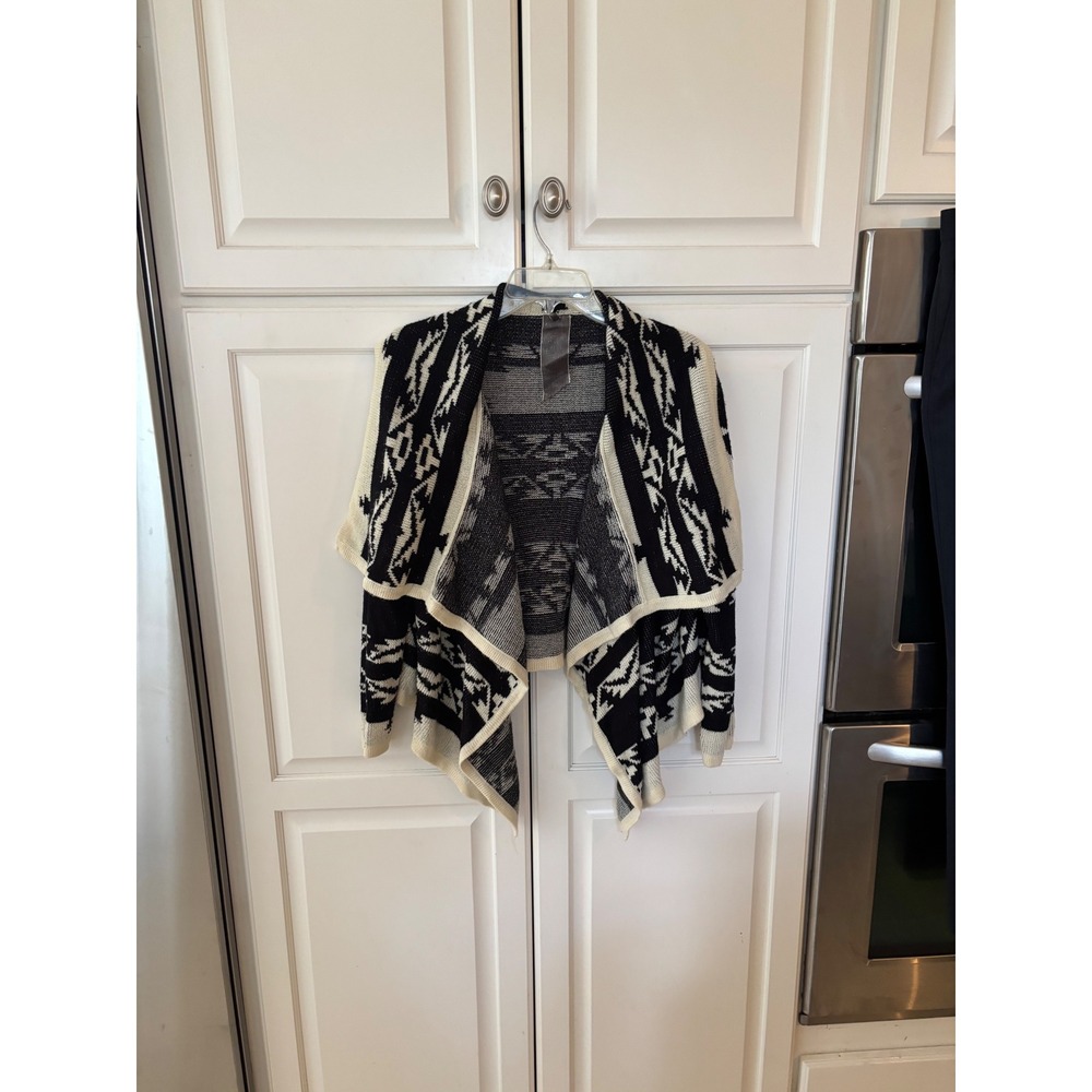 Black‎ and White Geometric Tribal Open Front Waterfall Cardigan Sweater Size M